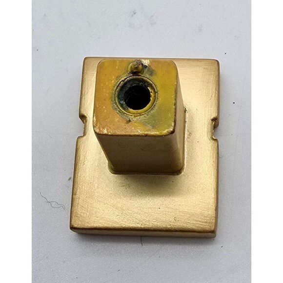 Set Of 8 Brass Square Cabinet Knob Handles With Screws - Picture 5 of 6